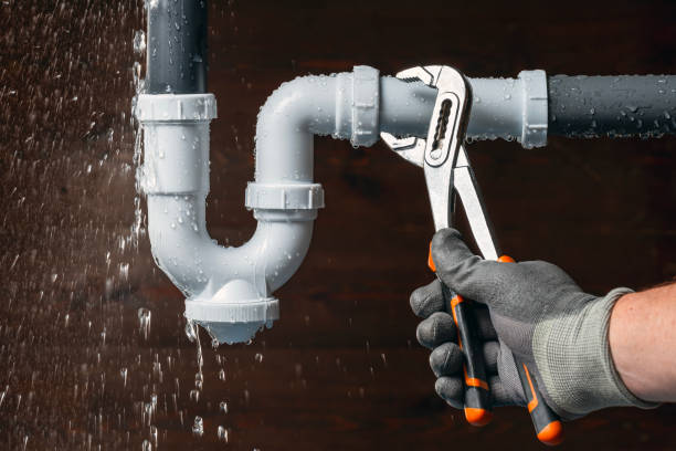 Professional Gas Line Repair technician working in Burlington, MA